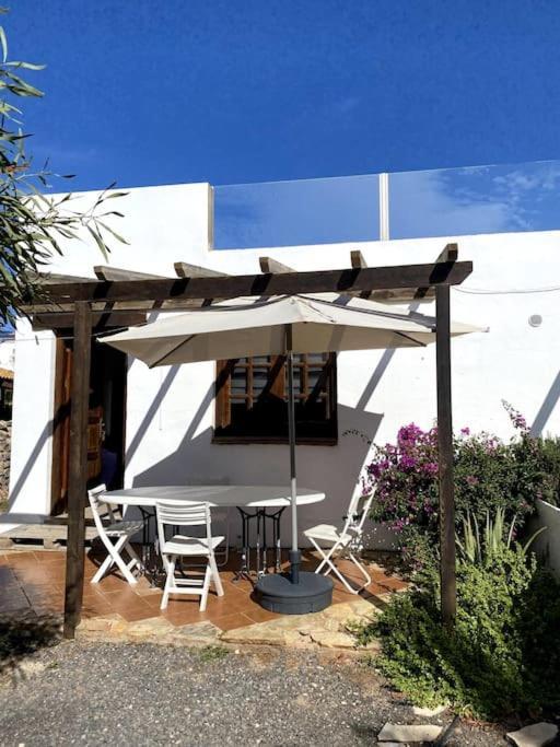 Orange House, Surf&Yoga Lajares 빌라 외부 사진